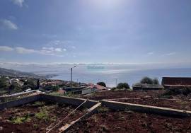 Land Santa Cruz Beatas