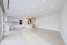 ERILUC - 3 bedroom penthouse apartment with sea view in Quarteira