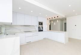 ERILUC - 3 bedroom penthouse apartment with sea view in Quarteira