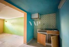 2+1 Bedroom Villa to Renovate 400m from the Beach – Quinta do Romão, Quarteira