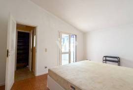 2+1 Bedroom Villa to Renovate 400m from the Beach – Quinta do Romão, Quarteira