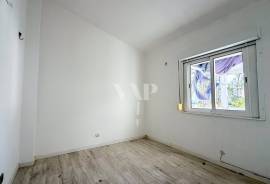 2+1 Bedroom Villa to Renovate 400m from the Beach – Quinta do Romão, Quarteira