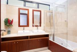 2 Bedroom Apartment with Pool, Golf View and Marina in Vilamoura