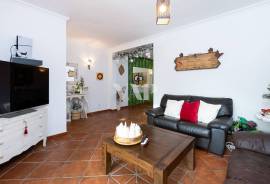 Two Independent 3-Bedroom Villas with Pool and Garden in Boliqueime