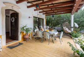 Two Independent 3-Bedroom Villas with Pool and Garden in Boliqueime