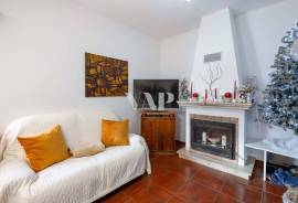 Two Independent 3-Bedroom Villas with Pool and Garden in Boliqueime