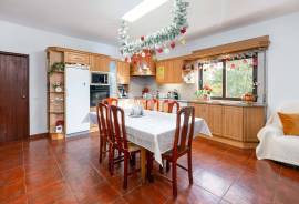 Two Independent 3-Bedroom Villas with Pool and Garden in Boliqueime