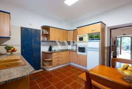 Two Independent 3-Bedroom Villas with Pool and Garden in Boliqueime