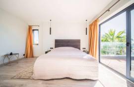 Luxury 5 Bed Villa For Sale in Calahonda Malaga