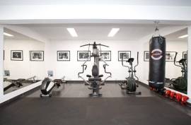 Luxury 5 Bed Villa For Sale in Ayia Napa