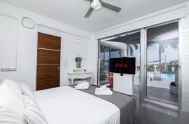 Luxury 5 Bed Villa For Sale in Ayia Napa