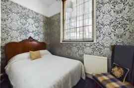 Luxury 3 Bed Flat For sale in Hove Brighton United