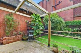 Luxury 3 Bed Flat For sale in Hove Brighton United