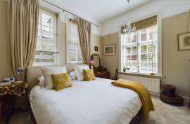 Luxury 3 Bed Flat For sale in Hove Brighton United
