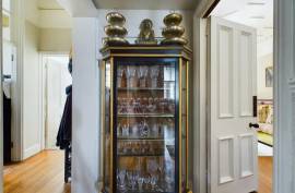 Luxury 3 Bed Flat For sale in Hove Brighton United