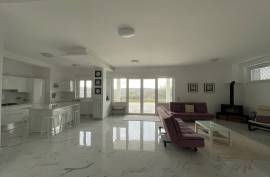 Luxury 6 Bed Villa For sale in MONTENERO DI BISACCIA Luxury 6 Bed Villa For sale in MONTENERO DI BISACCIA