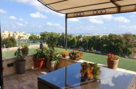 Luxury 3 Bed Penthouse Apartment For sale in Mtarfa