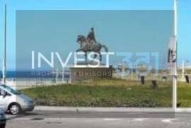 3 bedroom apartment with garden and garage in Boavista, Porto – luxury, comfort and centrality