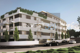 2 Bedroom Apartment in Gaia: Stunning Views and Proximity to the Beach