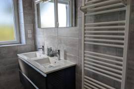 Houses for sale - 5 rooms - 66 m2 - FORGES DE LANOUEE - (56120)