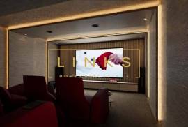 Premium 5-Bedroom Villa with Contemporary Architecture and Sea View