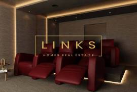 Premium 5-Bedroom Villa with Contemporary Architecture and Sea View