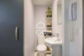 Renovated 3 Bedroom Apartment Emesinde