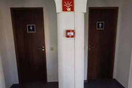 Space in a shopping center, ideal for storage or office located in Montes de Alvor