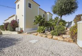 Carvoeiro - 4-bedroom villa within walking distance of Carvoeiro
