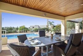 Carvoeiro - 4-bedroom villa within walking distance of Carvoeiro