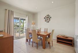 Carvoeiro - 4-bedroom villa within walking distance of Carvoeiro