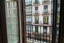 Modern apartment for rent in the heart of Bilbao
