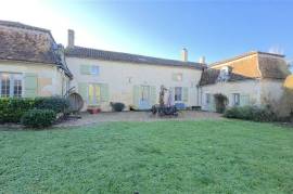 For Sale Manor House with Guest Accommodation St Savin - 86