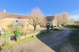 For Sale Manor House with Guest Accommodation St Savin - 86