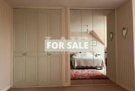 Beautiful Detached House with Lovely Garden