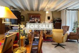 Detached Country House with Open Views