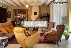 Detached Country House with Open Views