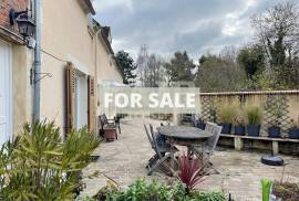 Detached Country House with Open Views