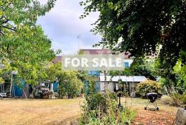 Spacious Detached Villa With Nice Garden