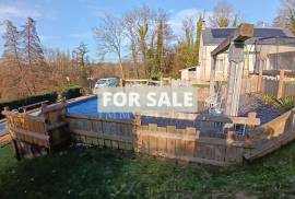 Fully Renovated Beautiful House and Garden