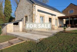 Fully Renovated Beautiful House and Garden