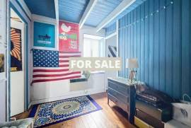 Country House with Bundles of Character