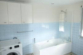 Detached Country House with Outbuilding