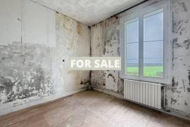 Detached Country House to Renovate