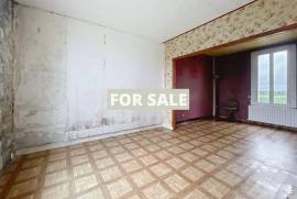 Detached Country House to Renovate