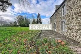 Detached Country House with Open Views