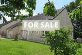 Detached Country House with Open Views