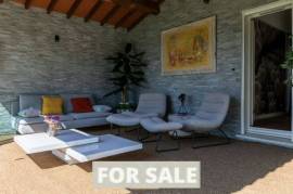 Detached Villa with Pool and Guest Accommodation Detached Villa with Pool and Guest Accommodation