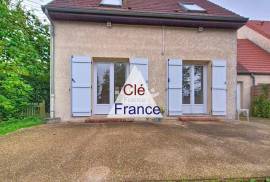 Ideal Family Home Just North of Paris