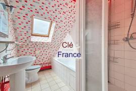 Ideal Family Home Just North of Paris